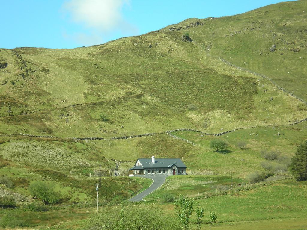 Mountainview B&B Leenaun Exteriör bild